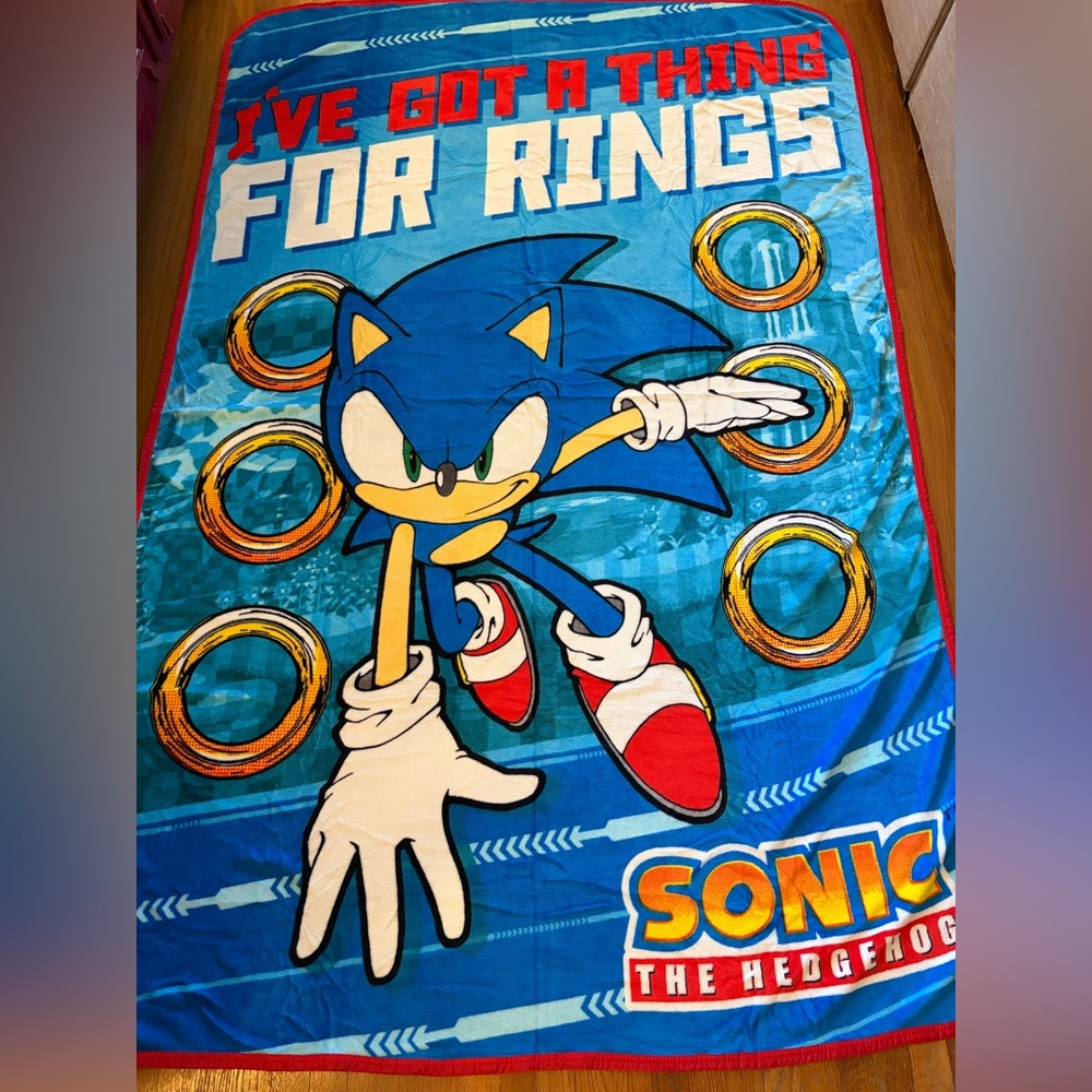Sonic the Hedgehog Blue Throw Blanket 86x56in Bright and Clean!
